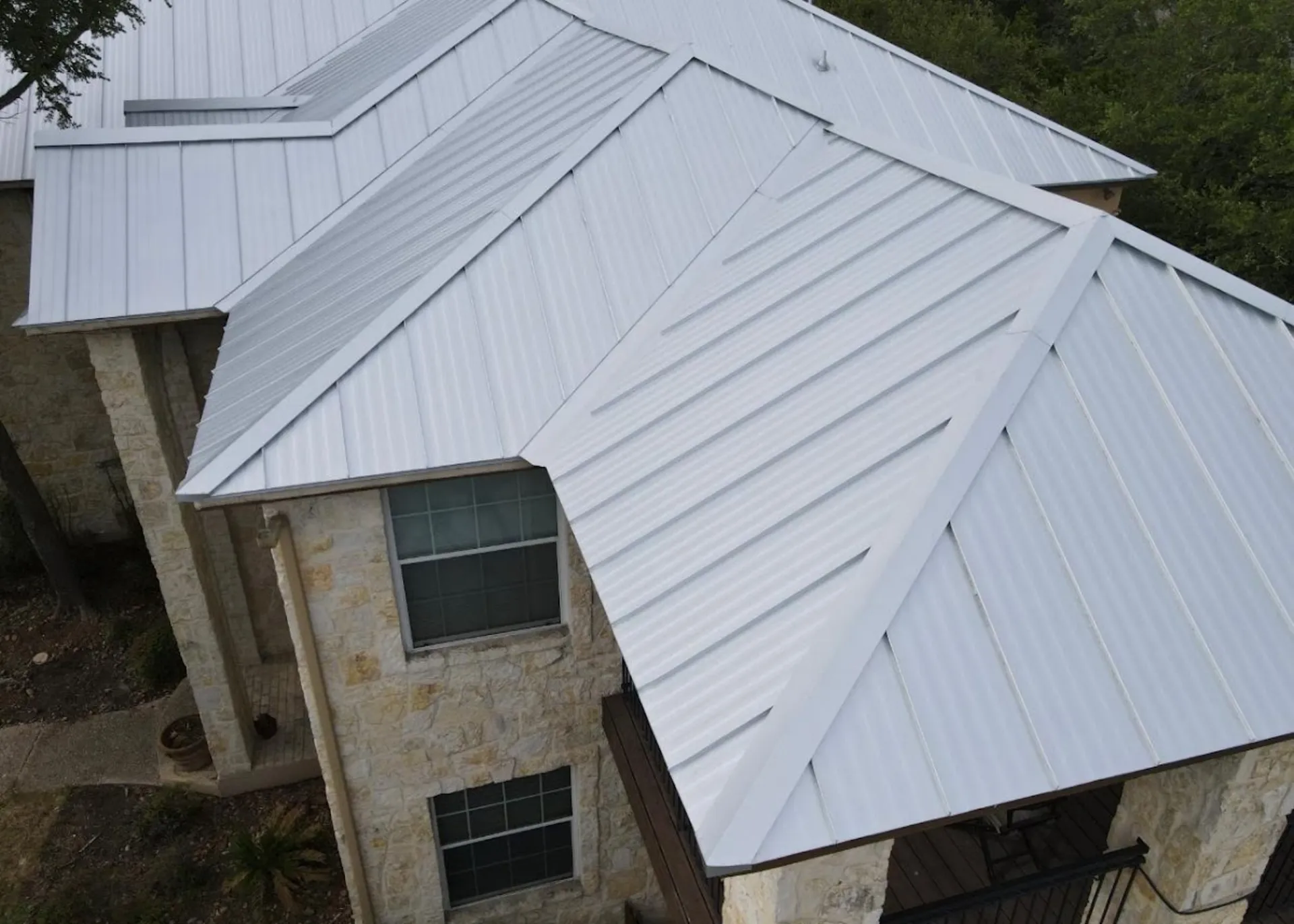 Roof Inspection in Vero Beach South, FL